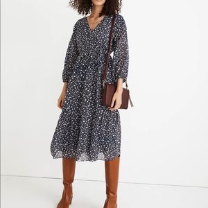 Madewell Tie-Waist Midi Dress in Harvest Vine